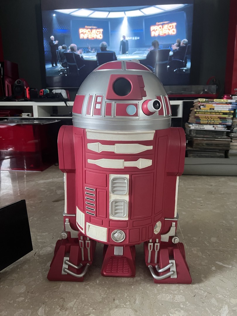 Star Wars R2-R9 collectors rare step bin figure, Hobbies & Toys, Toys ...
