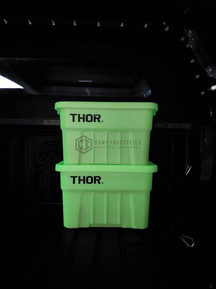 Thor Glow in the dark - 22L (Category: Storage Boxes & Baskets) located in Quezon City. Submitted by JCshops (Listing ID 1425061466, Image 1). Description: THOR BOX LIMITED EDITION 3,300 EACH color avil neon & Blue.