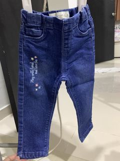 (Category: ) located in . Submitted by syazafia (Listing ID 1425211598, Image 1). Description: .