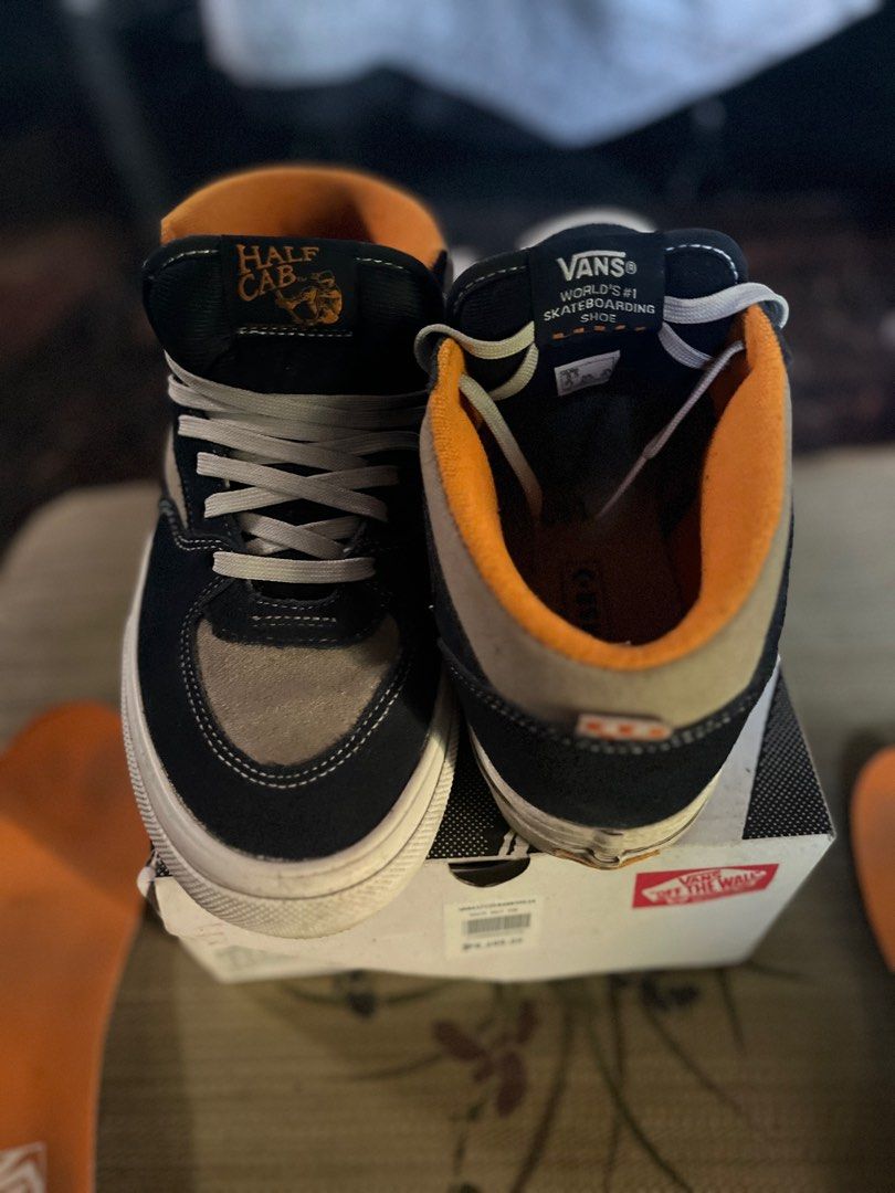 vans half cab pro (Category: Sneakers) located in Silang. Submitted by silang_drip (Listing ID 1425123610, Image 3). Description: pre loved 💯% authentic half cab pro “pop cush’ 8.5us mens 41eur bought 6,498 need only deep cleaning no sole sep no heel drag no color fade worn 3-5x only for long rides will shipped at buyers expense .