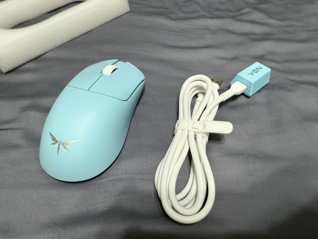 VGN Dragonfly Y2 Master+ - Ultra-Lightweight Tri-Mode Mouse448299261064663041