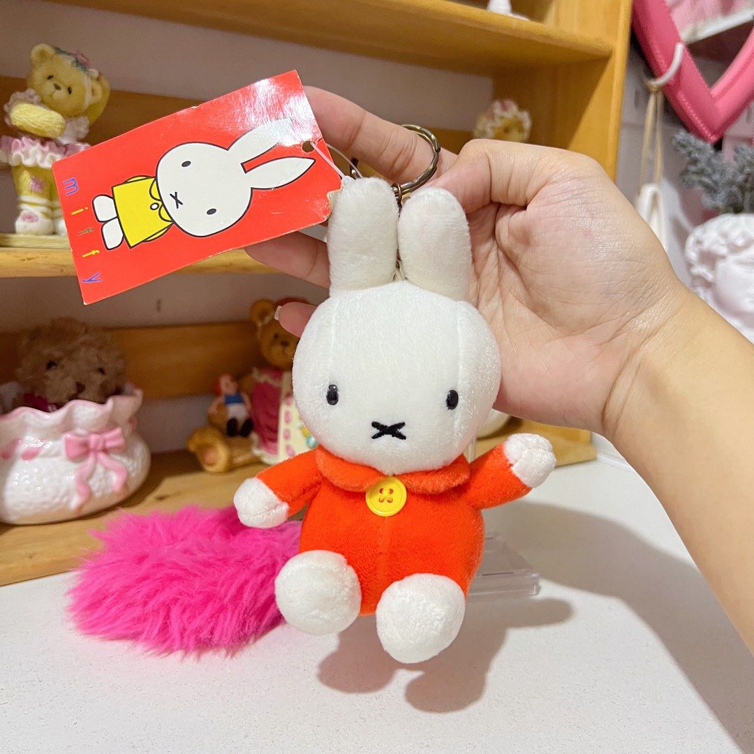 Vintage Miffy Bunny Plush Keychain (Category: Plushies & Soft Toys) located in Manila. Submitted by ashyyel_ (Listing ID 1425168472, Image 1). Description: - with papertag.