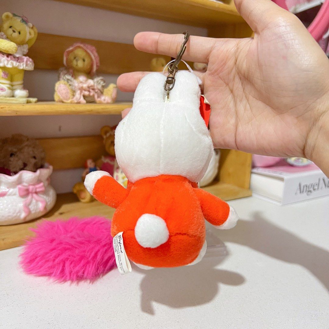 Vintage Miffy Bunny Plush Keychain (Category: Plushies & Soft Toys) located in Manila. Submitted by ashyyel_ (Listing ID 1425168472, Image 2). Description: - with papertag.