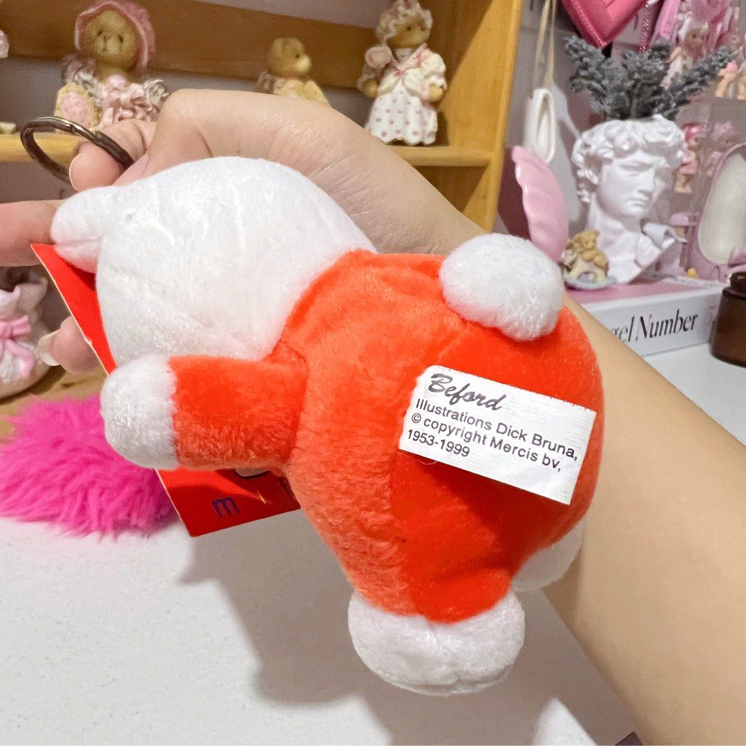 Vintage Miffy Bunny Plush Keychain (Category: Plushies & Soft Toys) located in Manila. Submitted by ashyyel_ (Listing ID 1425168472, Image 3). Description: - with papertag.