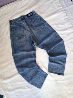 (Category: ) located in . Submitted by retrowear_ph (Listing ID 1425180185, Image 1). Description: .