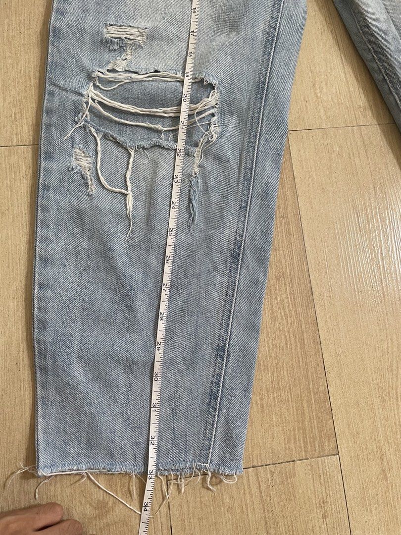 Womens Faded Ripped Jeans (Category: Jeans) located in Makati City. Submitted by fabcollections (Listing ID 1425172992, Image 3). Description: 💜 Size Medium, it fits me as someone sized 27-28 💜 Not too thick or hard denim, it is soft and comfy to wear 💜Straight cut jeans 💜 RFS: not using this anymore compared to my other jeans 💜 My location: Bangkal, Makati 💜 Payment thru Gcash (Payment first policy) 💜 Delivery thru J&T/Gogoexpress, or sam