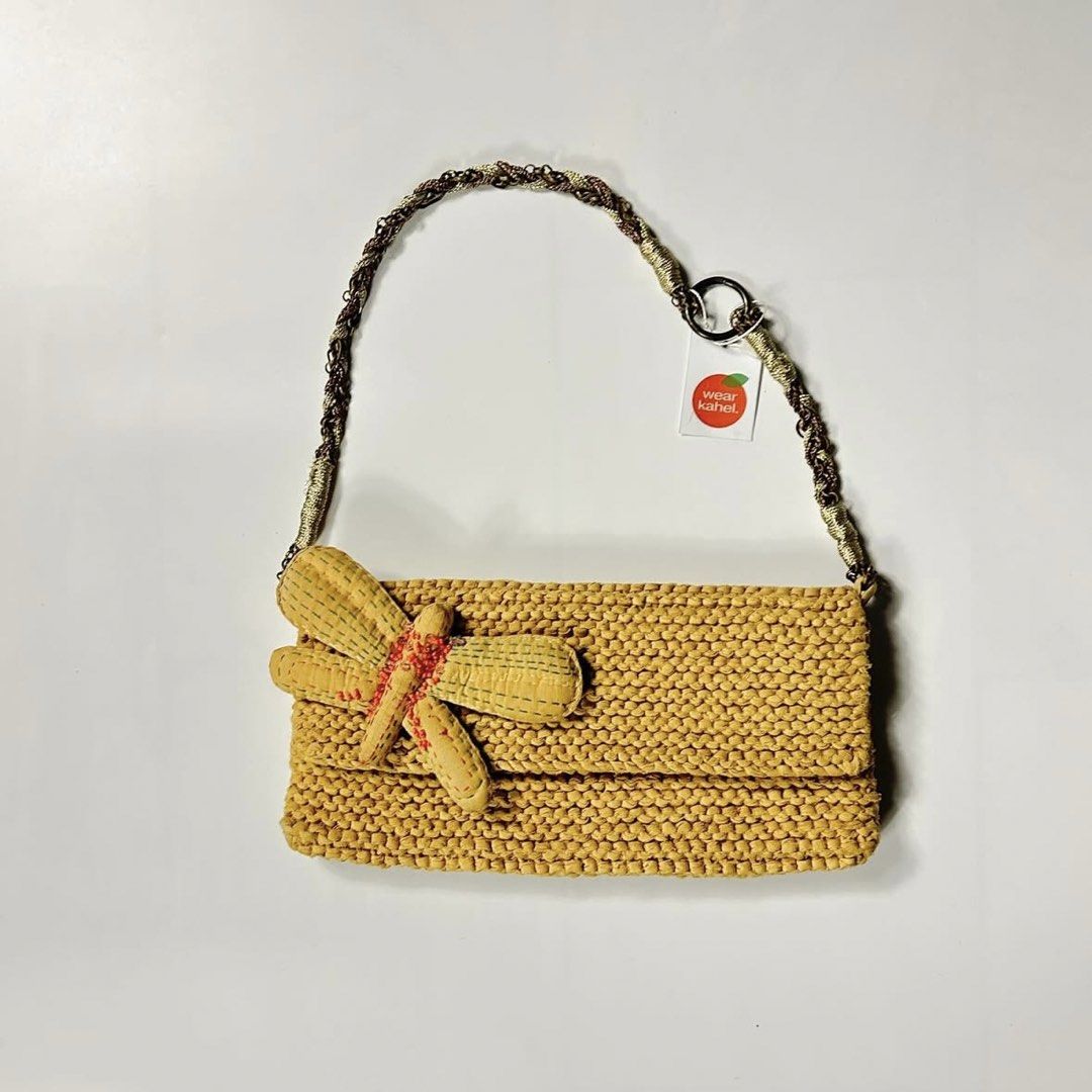 Woven Handbag with Dragonfly Detail (Category: Luxury Bags & Wallets) located in Quezon City. Submitted by mushroomlady (Listing ID 1425064459, Image 1). Description: .