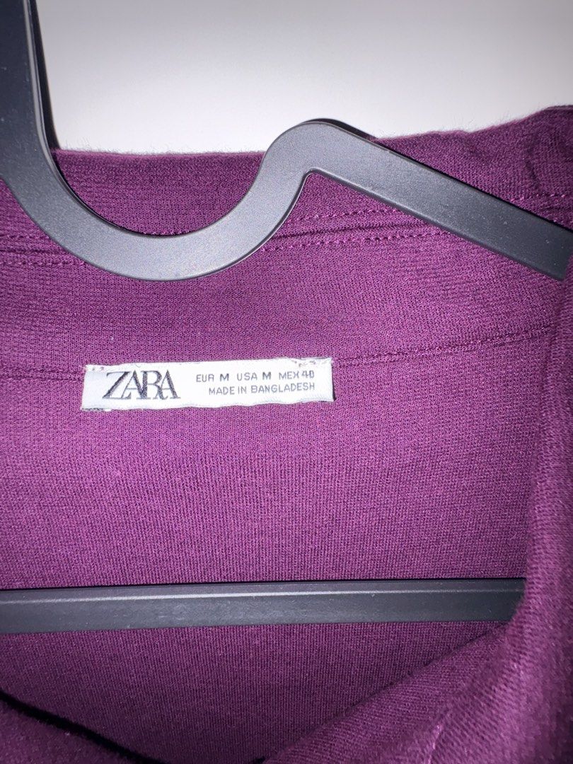 Zara Long Sleeve Polo Shirt - Medium (Category: Tshirts & Polo Shirts ) located in Makati City. Submitted by goodbuyitems (Listing ID 1425226361, Image 3). Description: size medium used once decluttering.