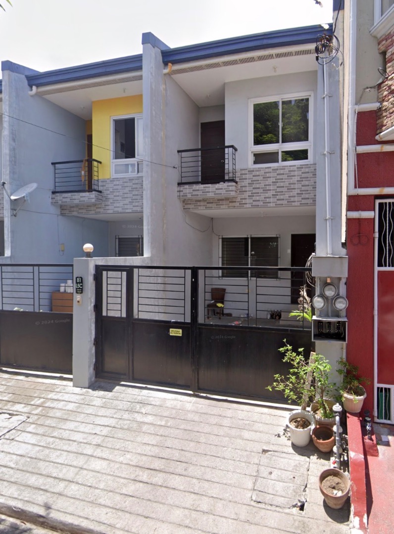 (Category: ) located in . Submitted by habitto (Listing ID 1425384777, Image 1). Description: .