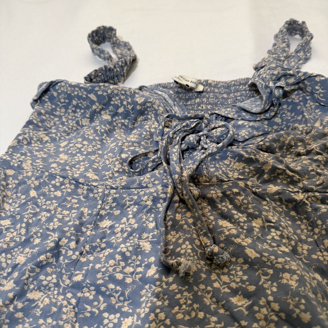American Eagle Floral Mini Dress (Category: Dresses) located in Santa Rosa. Submitted by micstuff (Listing ID 1425282143, Image 2). Description: .