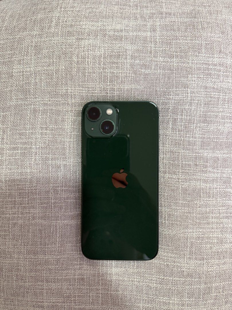 Apple iPhone 13 128GB – Green (Category: iPhone 13 Series) located in Quezon City. Submitted by mndaa (Listing ID 1425379249, Image 2). Description: Apple iPhone 13 128GB – Green | Fully Working | With Cases Price: ₱18,500 (open to reasonable offers) Phone Information - Model: iPhone 13 - Storage: 128GB - Color: Green - Battery Health: 83% - Factory unlocked / openline - 100% original Apple unit What’s Included - iPhone 13 unit - Protective cases