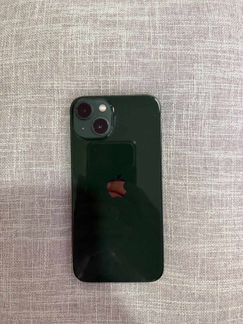 Apple iPhone 13 128GB – Green (Category: iPhone 13 Series) located in Quezon City. Submitted by mndaa (Listing ID 1425379249, Image 1). Description: Apple iPhone 13 128GB – Green | Fully Working | With Cases Price: ₱18,500 (open to reasonable offers) Phone Information - Model: iPhone 13 - Storage: 128GB - Color: Green - Battery Health: 83% - Factory unlocked / openline - 100% original Apple unit What’s Included - iPhone 13 unit - Protective cases