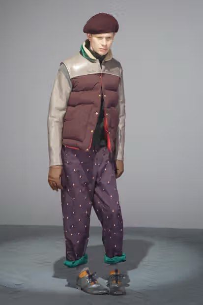 AW2012 Undercover leather sleeve down feather puffer jacket (Category: Activewear) located in Manila. Submitted by killzarchival (Listing ID 1425272176, Image 2). Description: AW2012 Undercover leather sleeve down feather puffer jacket *Condi:7/10 *Good condition with overall normal visible sign of using Size:3 Pit to pit:22 Length:27 Shoulder:17.5 Sleeve:25.5 Hem:22 .