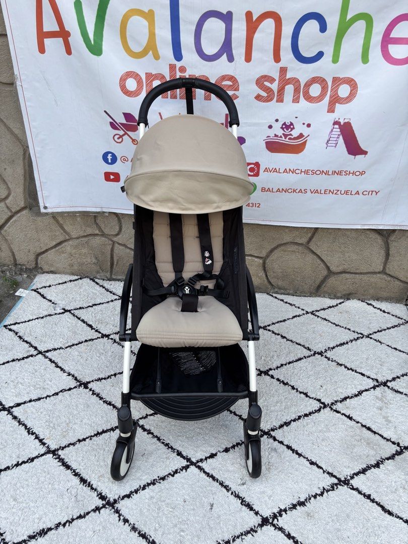 Babyzen Yoyo 2 Stroller (Category: Strollers) located in Manila. Submitted by avalanchesonlineshopmainacount (Listing ID 1425274595, Image 1). Description: .