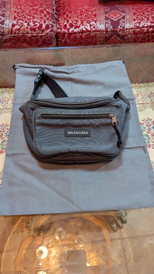 Balenciaga Gray Belt Bag (Category: Luxury Bags & Wallets) located in Makati City. Submitted by moniquenoble (Listing ID 1425443569, Image 1). Description: Balenciaga Gray Beltbag Authentic and good condition Php 14,000 Actual photo posted. PM for more photos..