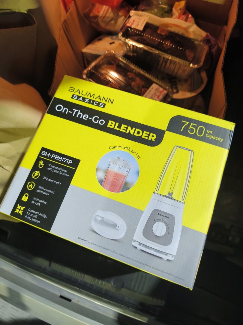Baumann Basics On-The-Go Blender (Category: Juicers, Blenders & Grinders) located in Santa Rosa. Submitted by linodajab (Listing ID 1425409660, Image 1). Description: Brand New Baumann Portable Blender Model - Basics On-The-Go Blender BM-PB8171P RFS: not needed Loc: Santa Rosa Laguna .