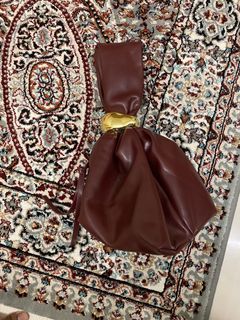 (Category: ) located in . Submitted by khalijahkhalid92 (Listing ID 1425280001, Image 1). Description: .