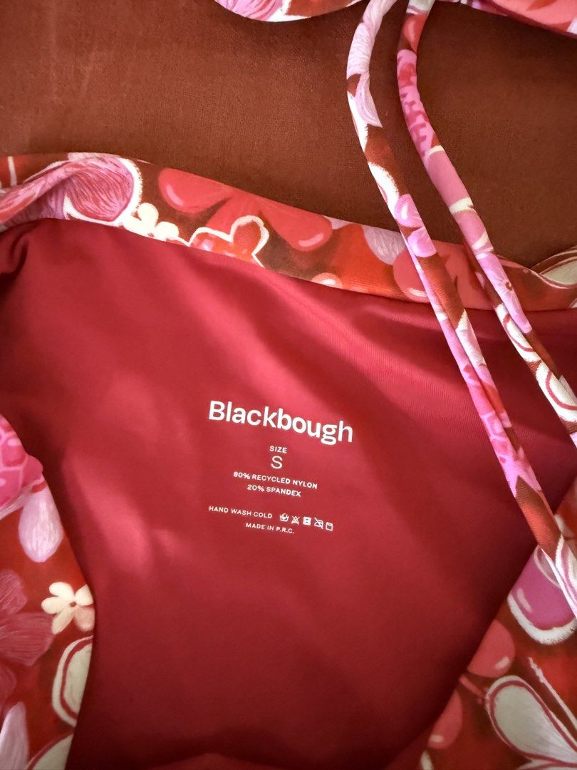 Blackbough Red Pink Floral Bikini Set (Category: Bikinis & Swimsuits) located in Mandaluyong City. Submitted by ndclutters (Listing ID 1425253419, Image 3). Description: - Blackbough bikini set - Red and pink floral print - Size: Small .