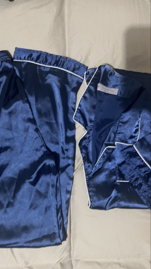 BUNDLE - 4 Satin Pajama Sets - 2 Blue, Black, Flamingo (Category: Undergarments & Loungewear) located in San Pablo. Submitted by dans__preloved (Listing ID 1425370642, Image 2). Description: 4 pajama sets for 650.