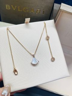 (Category: ) located in . Submitted by sweetheart-jewelry (Listing ID 1425415688, Image 1). Description: .