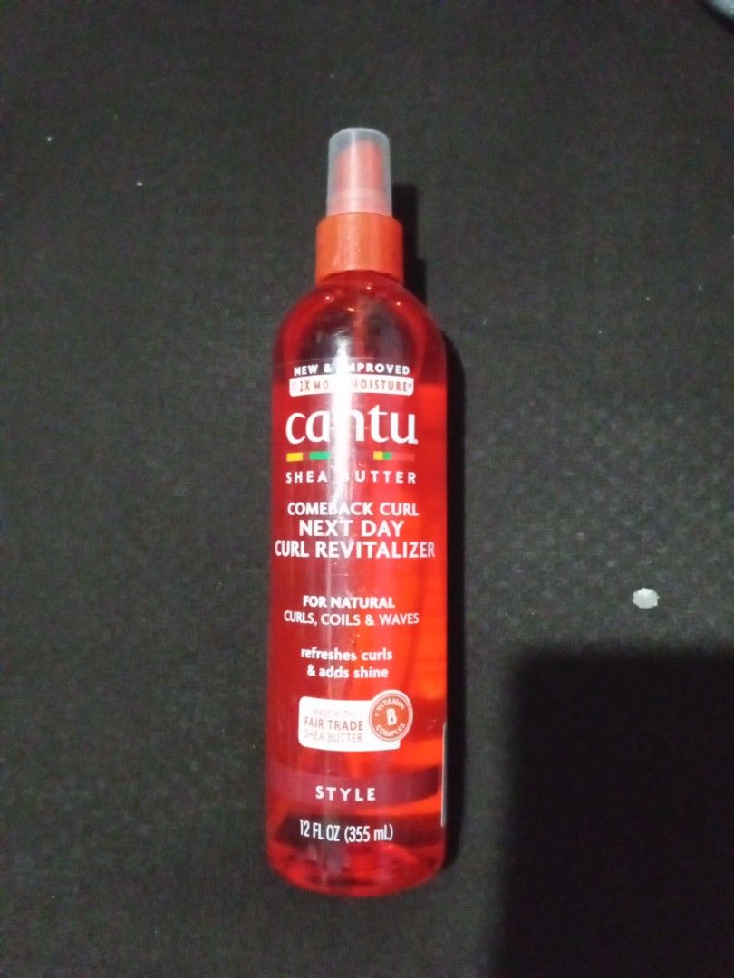 Cantu Shea Butter Comeback Curl Revitalizer (Category: Hair) located in Las Pinas. Submitted by apsmahusay2 (Listing ID 1425282489, Image 2). Description: Cantu Shea Butter Comeback Curl Next Day Curl Revitalizer. It is designed for natural curls, coils, and waves. It refreshes curls and adds shine. The bottle contains 12 fl oz (355 ml)..