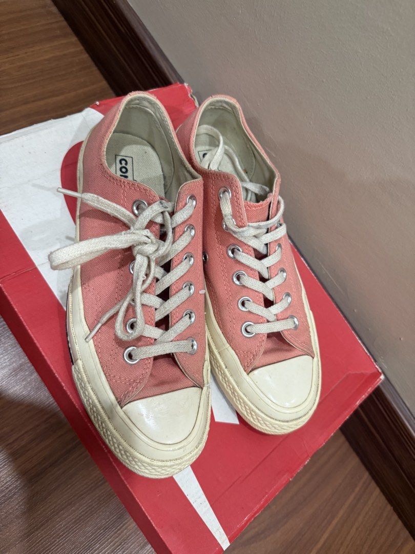 Chuck 70s Converse 70s Low Pink (Category: Sneakers) located in Arayat. Submitted by pepperluv (Listing ID 1425249591, Image 3). Description: pm me for more photos 24cm.