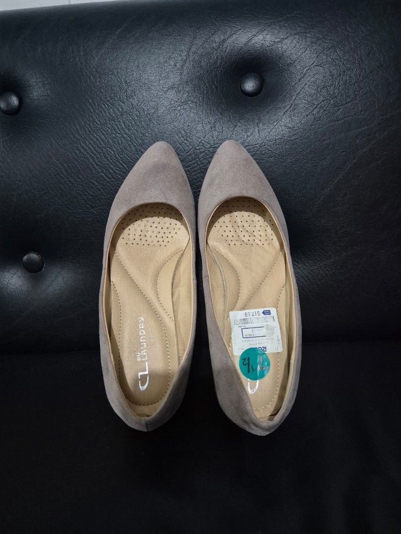 CL by Laundry Gray Flats Size 7.5 (Category: Flats & Sandals) located in Quezon City. Submitted by conchicken (Listing ID 1425386001, Image 2). Description: Gray flats by CL by Laundry. Size 7.5. The shoes have a pointed toe design. The soles show some wear. The shoes have a wedge heel. The original price tag is still attached, showing a price of $17.59. bought in the US, worn few times only,beige gray. Negotiable.