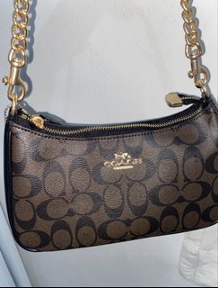(Kategori: ) berada di . Dikirim oleh eshaviolet (ID iklan 1425431140, Gambar 1). Deskripsi: .