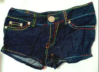 (Category: ) located in . Submitted by ultimatethriftstore (Listing ID 1425370903, Image 1). Description: .