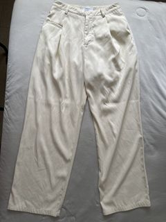 (Category: ) located in . Submitted by shopwjess (Listing ID 1425270164, Image 1). Description: .