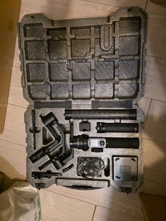 （分類：）位於 。 由 cheungandre1707 提交（商品編號 1425328605，圖片 1）。簡介： 。