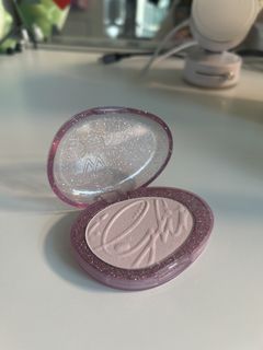 （分類：）位於 。 由 hereiscrystal 提交（商品編號 1425334800，圖片 1）。簡介： 。