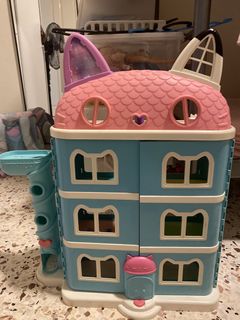 (Category: ) located in . Submitted by ainaaros (Listing ID 1425291584, Image 1). Description: .