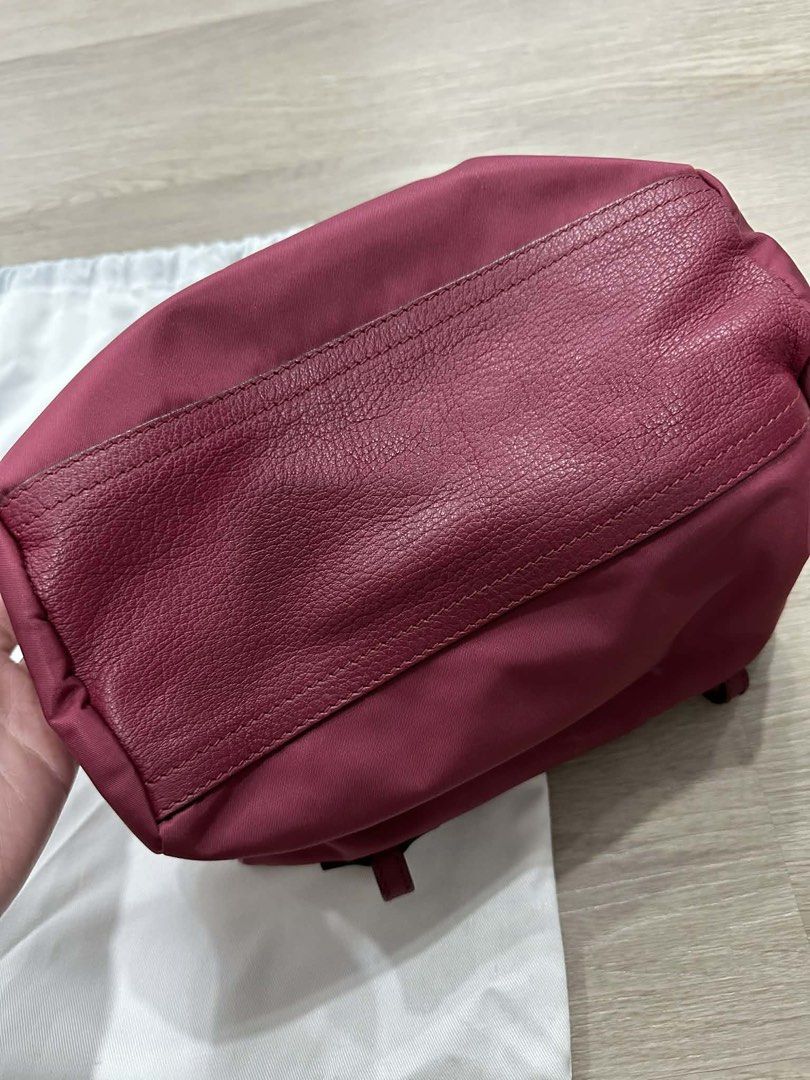 Givenchy Pandora Crossbody Bag (Category: Luxury Bags & Wallets) located in Makati City. Submitted by prelovedbyfa13 (Listing ID 1425369466, Image 3). Description: Givenchy Pandora Bag Leather and Nylon no issues Condition - 8/10 Shipping via lalamove// gogoexpress Meetups Makati Free shipping if taken at full price.