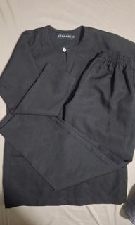 (Category: ) located in . Submitted by clear.my.wardrobe (Listing ID 1425415424, Image 1). Description: .