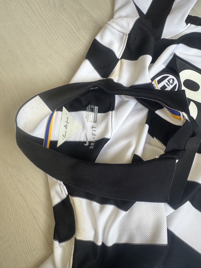 Juventus Jersey (Category: Other Sports Equipment and Supplies) located in Singapore. Submitted by acevin (Listing ID 1425319692, Image 4). Description: New unworn but washed. Have been kept in wardrobe for years. There's some yellowing on the shoulder area as in photo but this can be easily washed away, otherwise in great condition. Size: Boy XL equivalent to Adult size S. Dimension in photos. Smartpac delivery available at $4. .