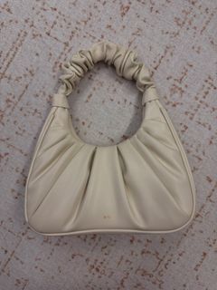 (Category: ) located in . Submitted by craftmess (Listing ID 1425305594, Image 1). Description: .