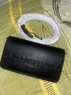 (Kategori: ) berada di . Dikirim oleh rrfkw (ID iklan 1425375594, Gambar 1). Deskripsi: .