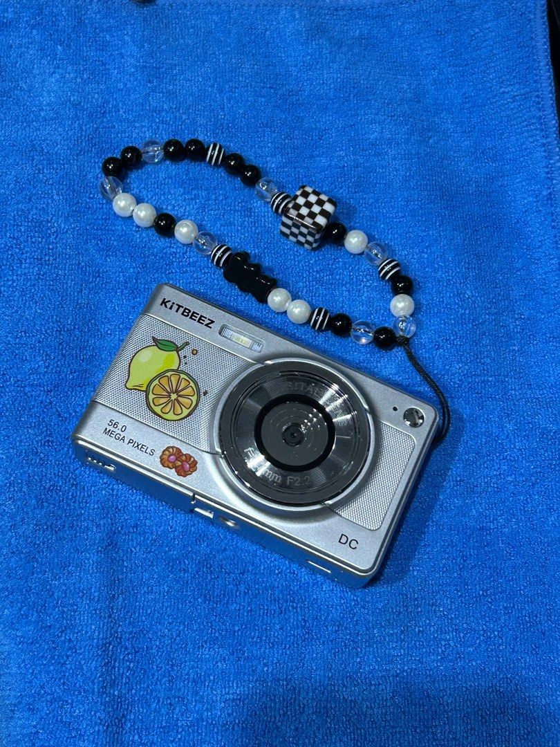 KiTBEEZ KC-2 (Category: Cameras) located in Meycauayan. Submitted by turtle.thriftph (Listing ID 1425293837, Image 1). Description: Perfect for y2k, aesthetic shots ♡ KiTBEEZ KC-2 56.0 megapixels 1200 fixed price Inclusions: Camera, Battery, USB Type C cord, Camera strap, 32GB memory card & Camera Bag. Sobrang ganda din nito, pwede tanggalin stickers. Tagal din ng battery. *All items working properly *See last slide for sample shots. (filters adj