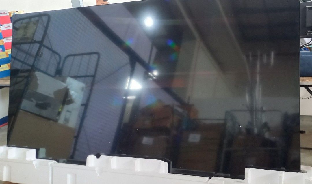 Large Screen TV (Category: TV) located in Manila. Submitted by hmrgrace5. (Listing ID 1425253806, Image 1). Description: LG 98" SMART QNED TV NO REMOTE & STAND.