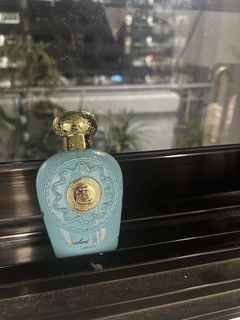 (Category: ) located in . Submitted by itfragrances (Listing ID 1425413924, Image 1). Description: .