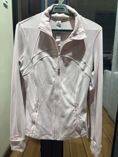 (Category: ) located in . Submitted by juliascloset. (Listing ID 1425444713, Image 1). Description: .
