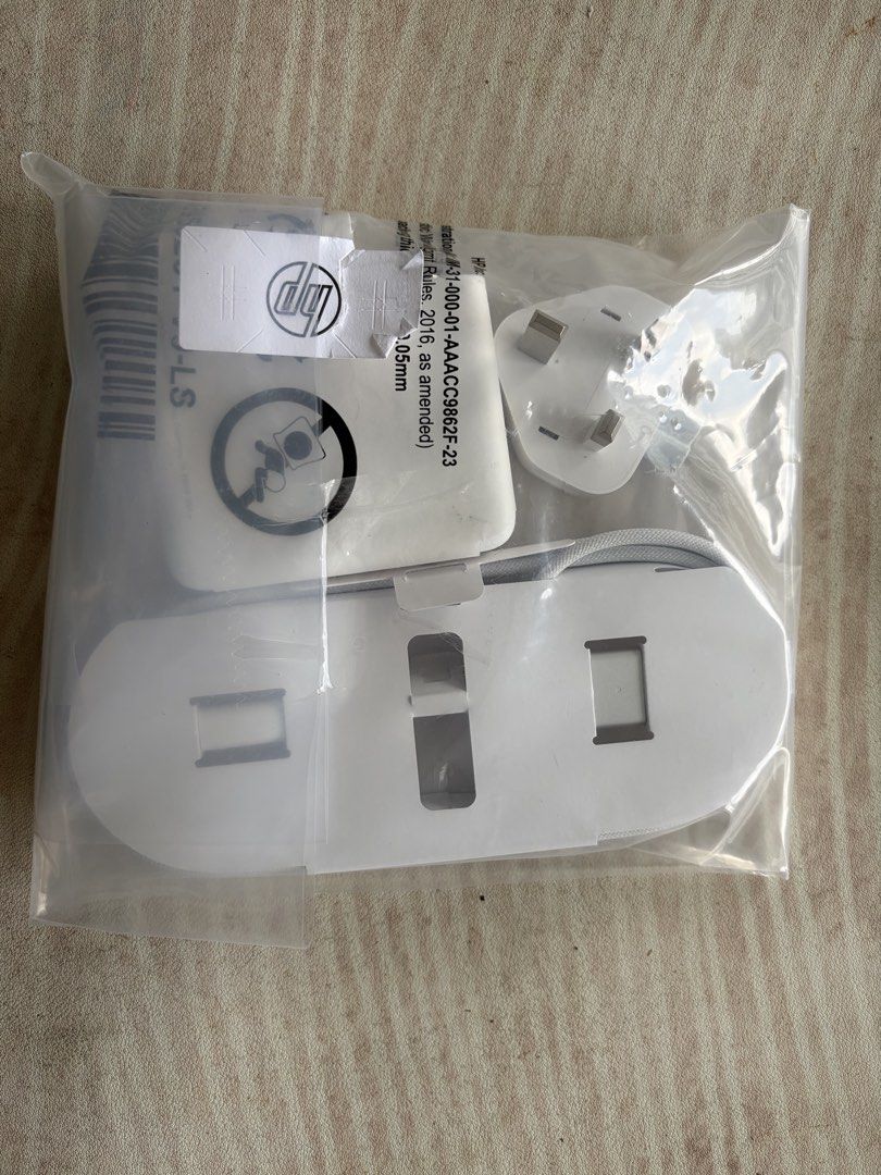 Mac Charger - New in Packaging406013096316129280