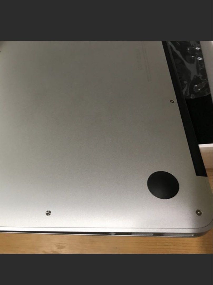 Macbook Air 2017 (Category: Laptops & Notebooks) located in Makati City. Submitted by pusturah (Listing ID 1425439145, Image 2). Description: Macbook Air M1 2017 Complete accessory .