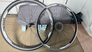 （分類：）位於 。 由 qin909 提交（商品編號 1425339176，圖片 1）。簡介： 。