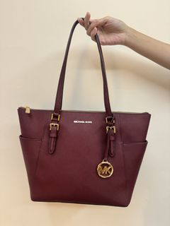 (Kategori: ) berada di . Dikirim oleh kukumerah (ID iklan 1425251017, Gambar 1). Deskripsi: .
