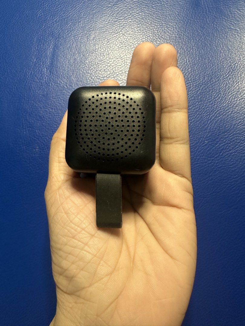 Mini Bluetooth Speaker (Category: Soundbars, Speakers & Amplifiers) located in Legazpi City. Submitted by revienier (Listing ID 1425292693, Image 3). Description: .