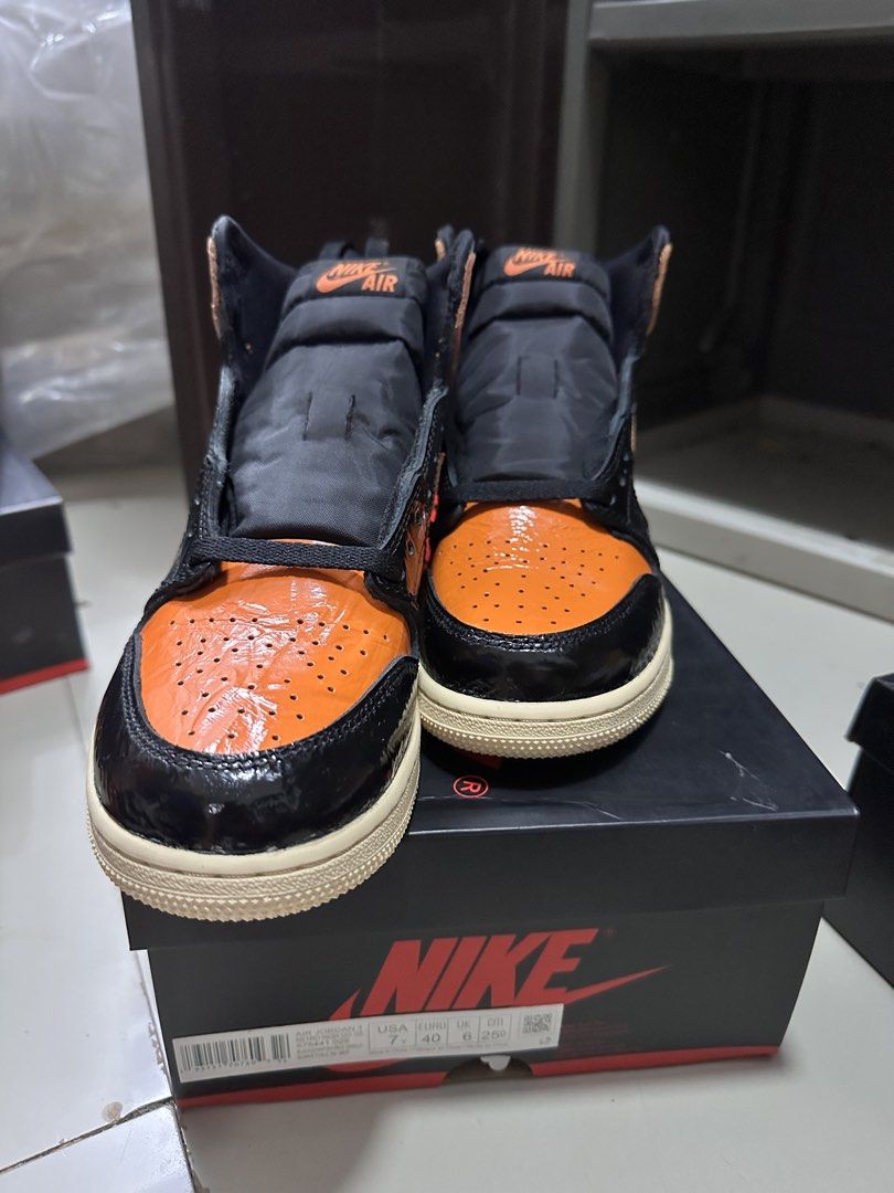 Nike Air Jordan 1 Shattered Backboard (Category: Sneakers) located in Lipa City. Submitted by mochii13 (Listing ID 1425272201, Image 2). Description: .