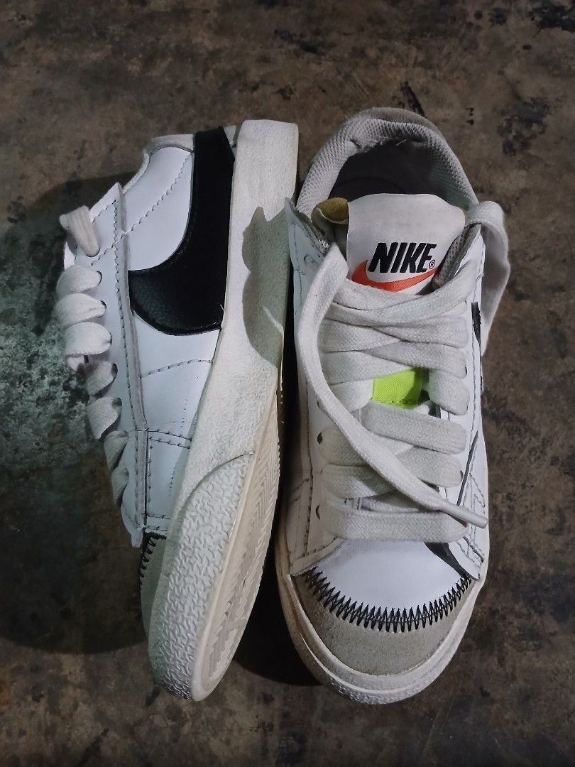 Nike Blazer Low '77 SE (Category: Sneakers) located in Prosperidad. Submitted by yangbai (Listing ID 1425371145, Image 1). Description: actual size US 8 Euro 39 fix price 850 + sf.