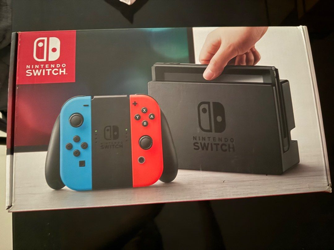 Nintendo Switch Console used set patchable version (Category: Nintendo) located in Singapore. Submitted by imaginegreek (Listing ID 1425294354, Image 1). Description: Original box included Joy-Cons slightly faulty (usable, but best to go for repair/replacement) Power adaptor included Patchable version based on serial number Console well-used but working fine Protective case included .